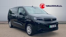 Vauxhall Combo Life 100kW Design XL 52kWh 5dr Auto [7 Seat] Electric Estate